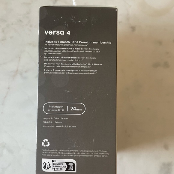 BRAND NEW Fitbit Versa 4 - Picture 3 of 5